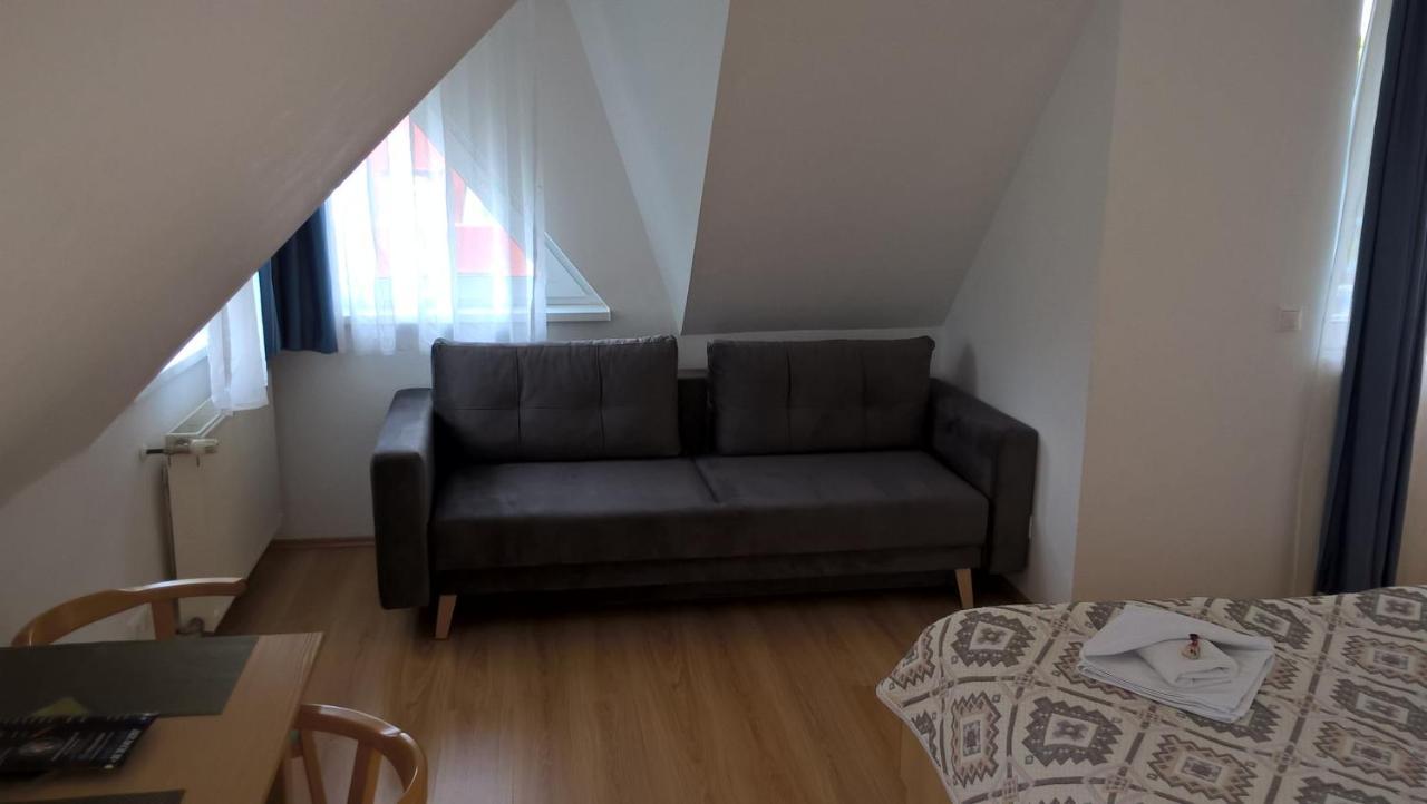 Lilla Wellnessapartman Zalakaros Extérieur photo
